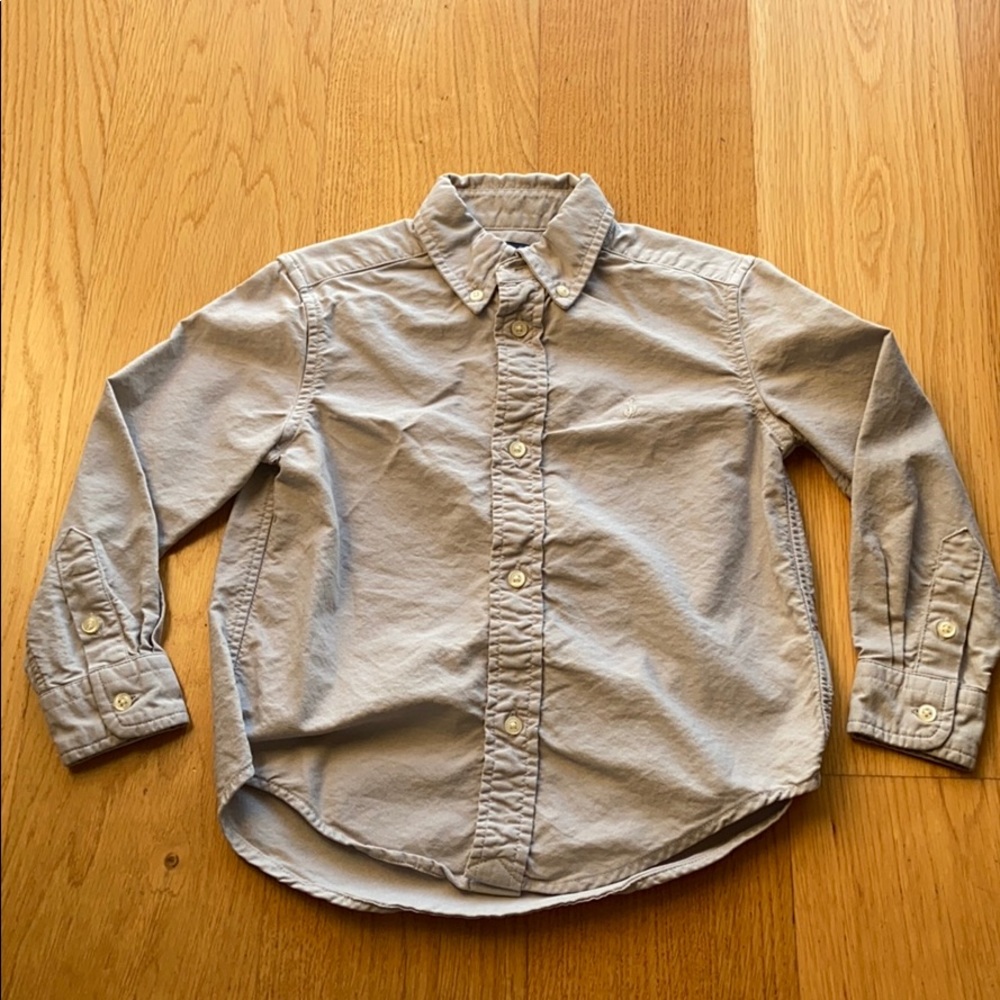 Ralph Lauren boys button down shirt. Size 3t